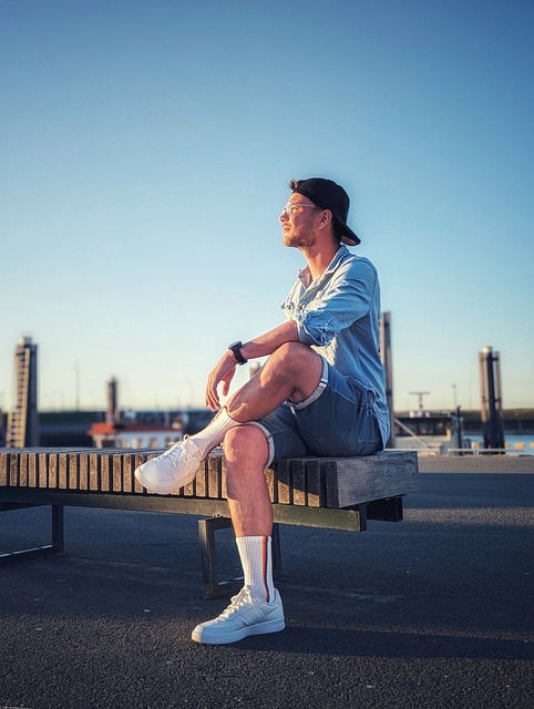 3分22秒，迪亚斯打破自己的哥伦比亚球员欧冠最快进球纪录