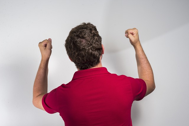 勇士队记：巴特勒核磁共振显示无结构性损伤，不会长期缺阵