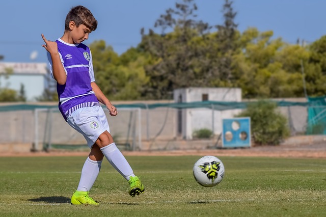 卡尔vs弗赖堡数据：传射建功，完成4次过人+3次抢断